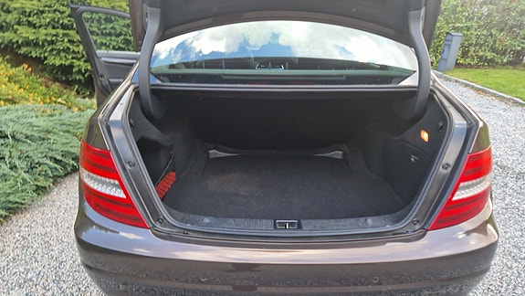 Mercedes-Benz C200 d 21 of 22
