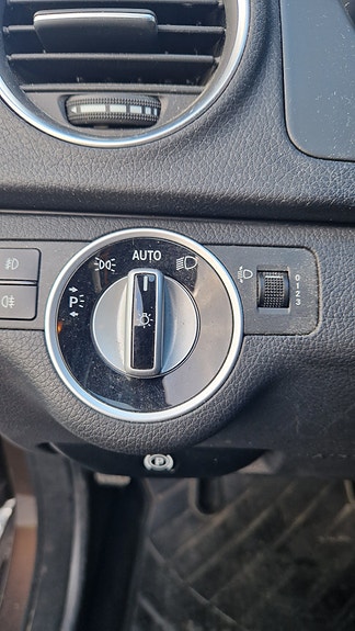 Mercedes-Benz C200 d 10 of 22