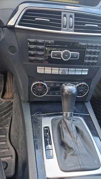 Mercedes-Benz C200 d 15 of 22