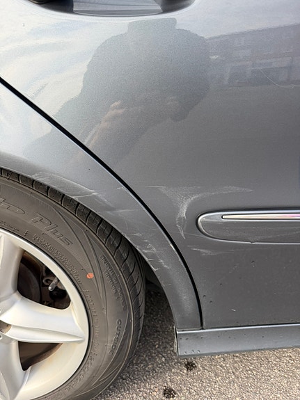 Mercedes-Benz E220 d 10 of 24