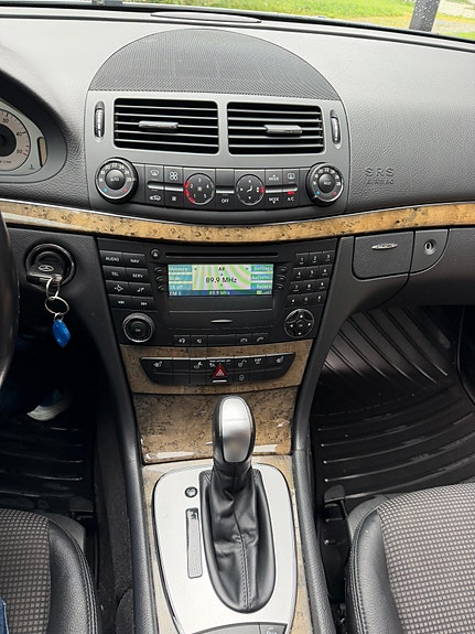 Mercedes-Benz E220 d 20 of 24