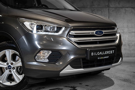 Ford Kuga 3 of 30