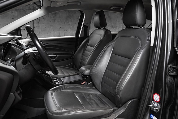 Ford Kuga 13 of 30