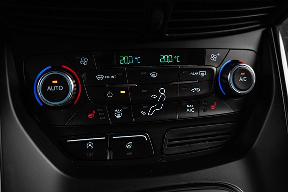Ford Kuga 28 of 30
