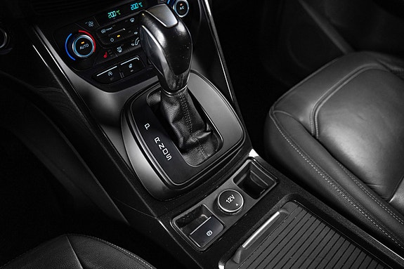 Ford Kuga 27 of 30