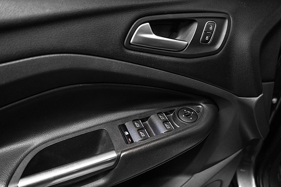 Ford Kuga 21 of 30