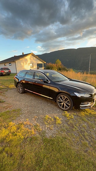 Volvo V90 3 of 10