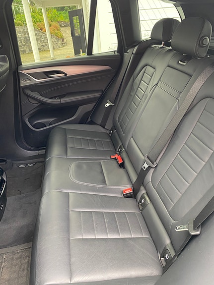 BMW iX3 7 of 16