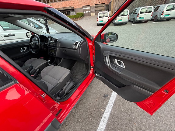 Skoda Fabia 5 of 11