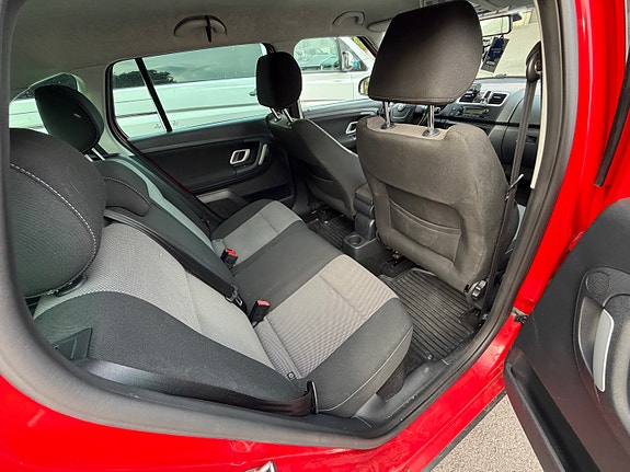 Skoda Fabia 8 of 11