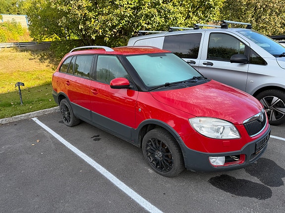 Skoda Fabia 2 of 11