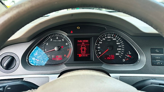Audi A6 7 of 18