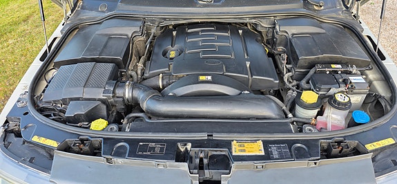 Land Rover Range Rover 7 of 18