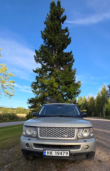 Land Rover Range Rover 2 of 18