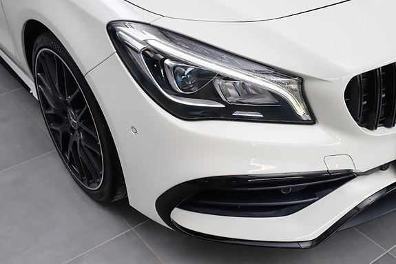 Mercedes-Benz CLA45 4 of 30