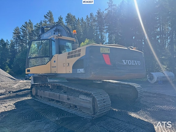 Volvo EC290CL Gravemaskin m/ Rototilt og 2 skuffer. SE VIDEO 7 of 30