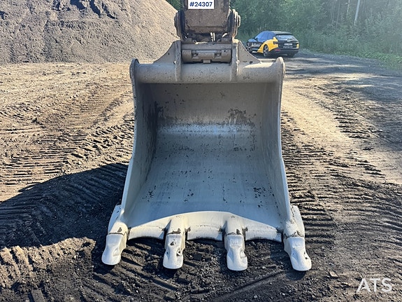 Volvo EC290CL Gravemaskin m/ Rototilt og 2 skuffer. SE VIDEO 23 of 30