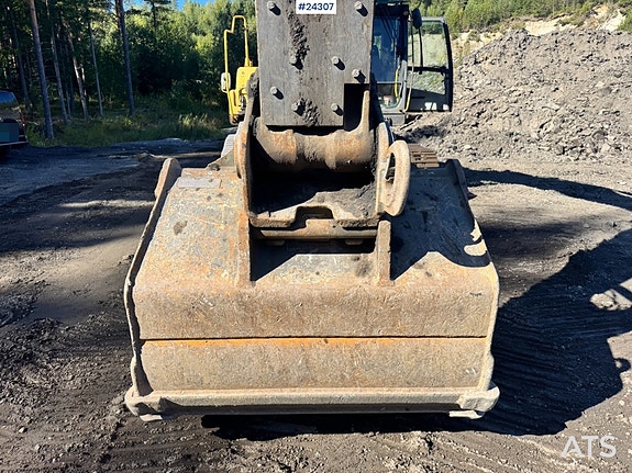 Volvo EC290CL Gravemaskin m/ Rototilt og 2 skuffer. SE VIDEO 28 of 30