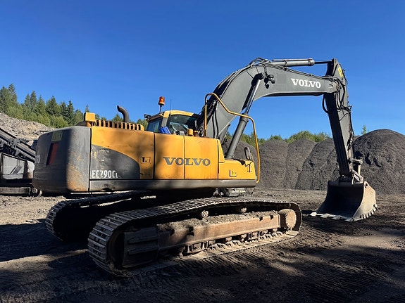 Volvo EC290CL Gravemaskin m/ Rototilt og 2 skuffer. SE VIDEO 4 of 30