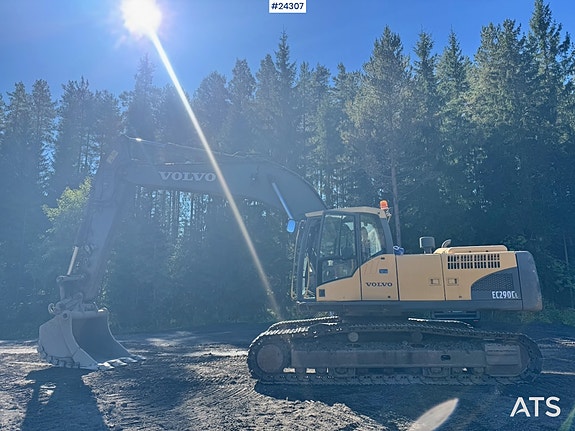 Volvo EC290CL Gravemaskin m/ Rototilt og 2 skuffer. SE VIDEO 9 of 30