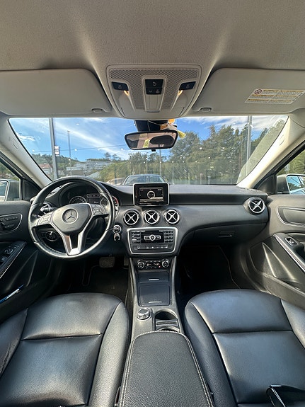 Mercedes-Benz A180 d 10 of 15