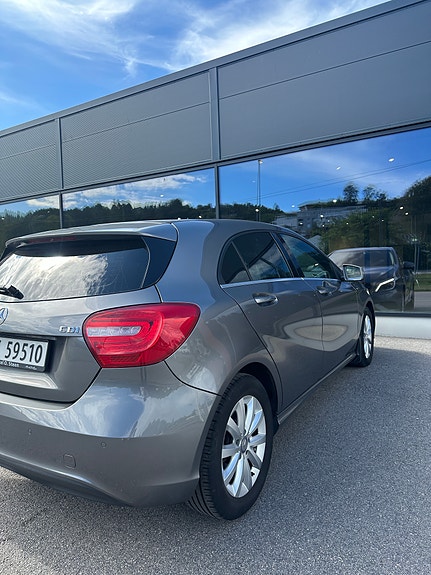 Mercedes-Benz A180 d 7 of 15