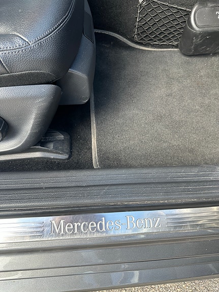 Mercedes-Benz A180 d 15 of 15