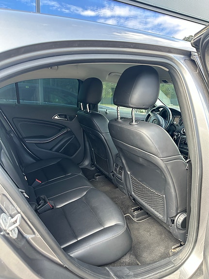 Mercedes-Benz A180 d 13 of 15