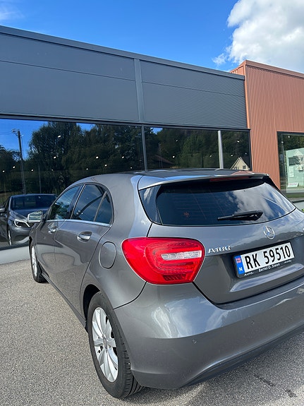 Mercedes-Benz A180 d 5 of 15