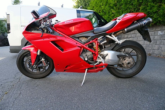 Ducati 1098 2 of 5