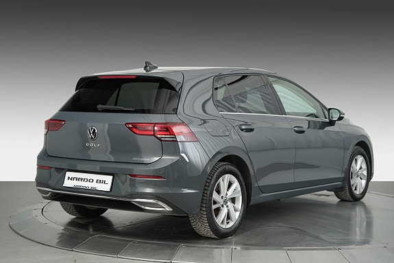 Volkswagen Golf VIII 9 of 30