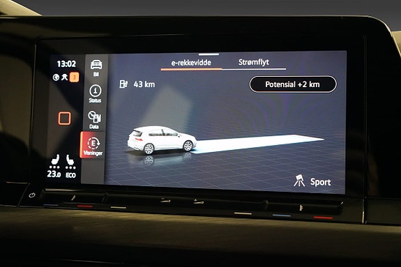 Volkswagen Golf VIII 26 of 30