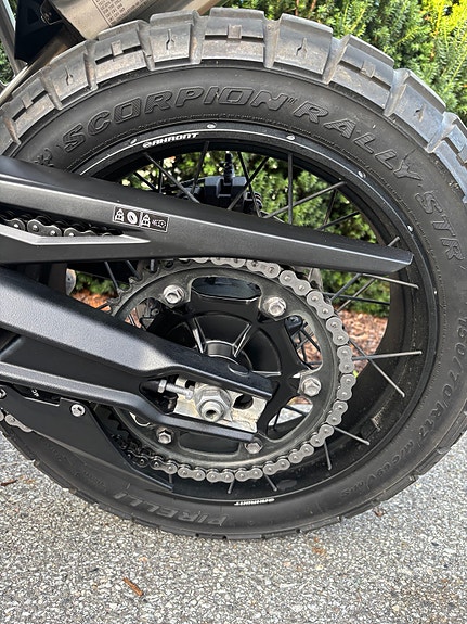 Triumph Tiger 900 Rally Pro 8 of 12