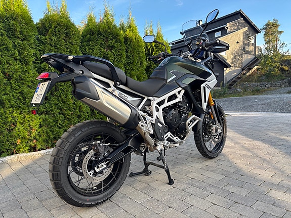 Triumph Tiger 900 Rally Pro 10 of 12