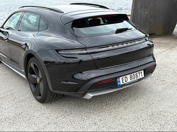Porsche Taycan 4 4 of 13