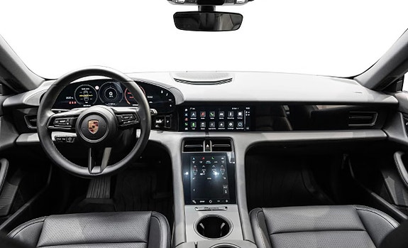 Porsche Taycan 4 10 of 13
