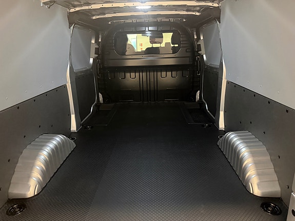 Maxus e-Deliver 7 23 of 28