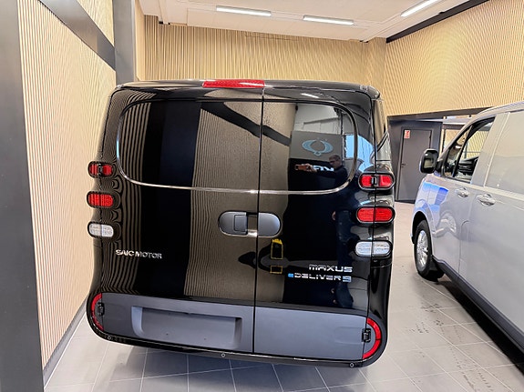 Maxus e-Deliver 5 3 of 7
