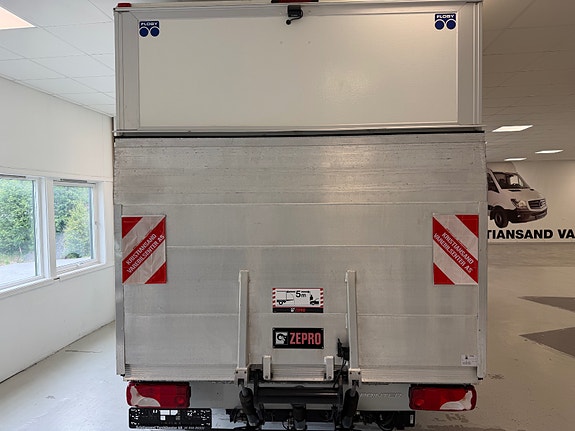 Mercedes-Benz Sprinter 315 4 of 16