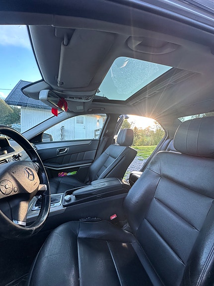 Mercedes-Benz E220 d 6 of 10