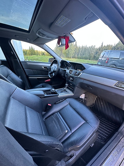 Mercedes-Benz E220 d 8 of 10