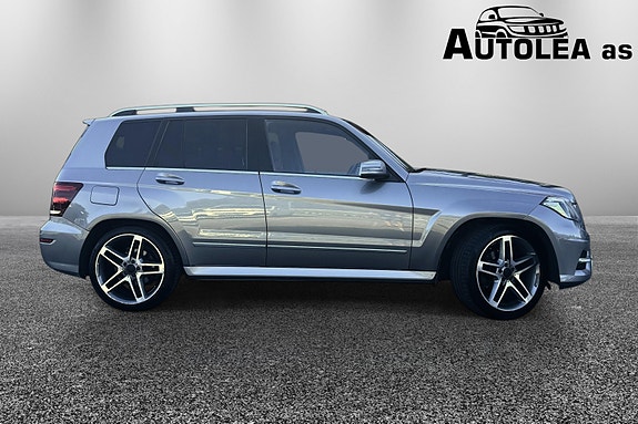 Mercedes-Benz GLK220 3 of 30