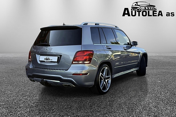 Mercedes-Benz GLK220 4 of 30