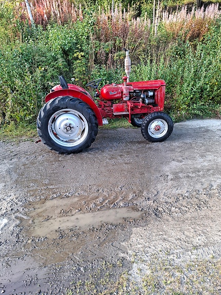 Ford 4600 14 of 18