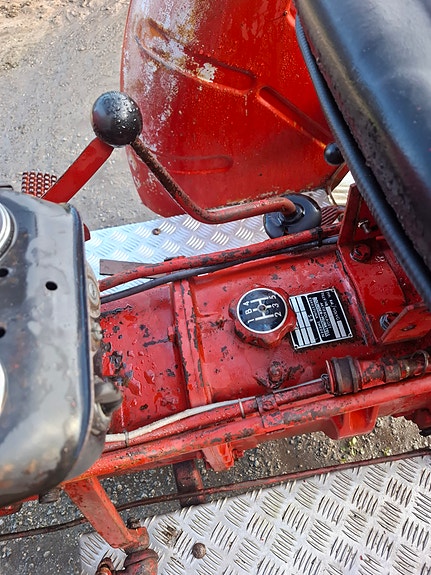 Ford 4600 7 of 18