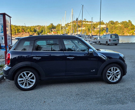 MINI Countryman Cooper D 3 of 21