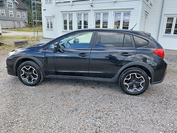 Subaru XV 8 of 30