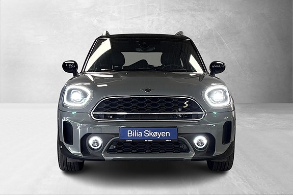 MINI Countryman Cooper SE 2 of 14