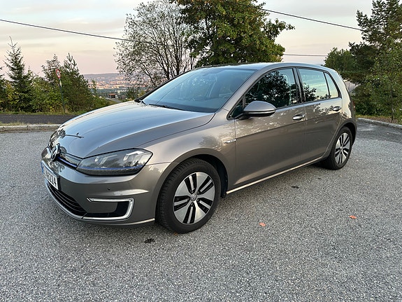 Volkswagen e-Golf VII 6 of 24