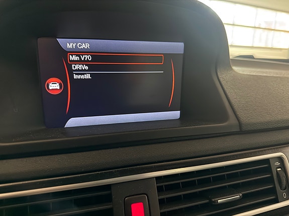 Volvo V70 16 of 23